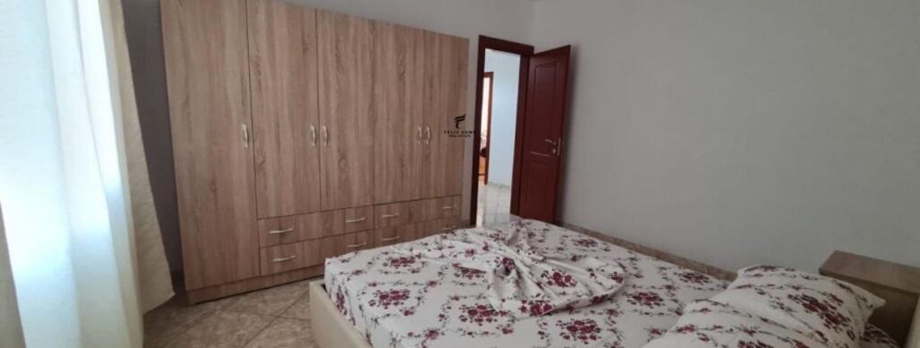 APARTAMENT ME QERA 1+1 RRUGA E KOSOVAREVE 50.000 LEKE