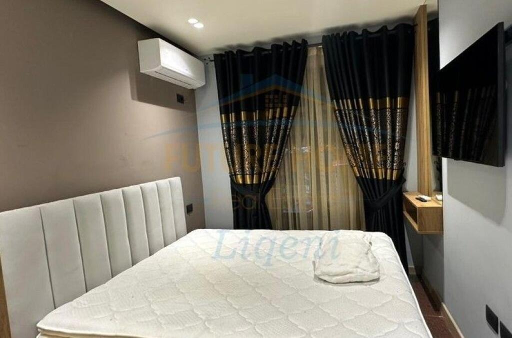 Qera, Apartament 1+1, Shallvaret, Tirana.