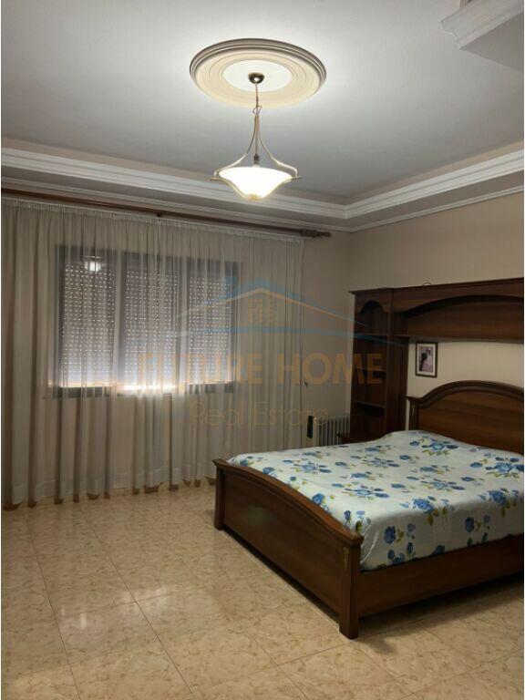 Qera, Apartament 2+1+2, Rruga Branko Kadia, Xhamlliku, Tirane