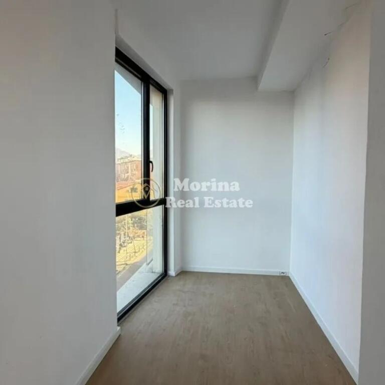 Rent | Business Premises | Mine Peza Street | 1500 €/month