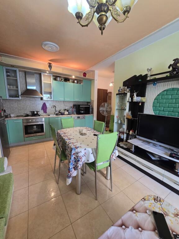 SHITET APARTAMENT 2+1+2 📍 GOLEM, DURRES