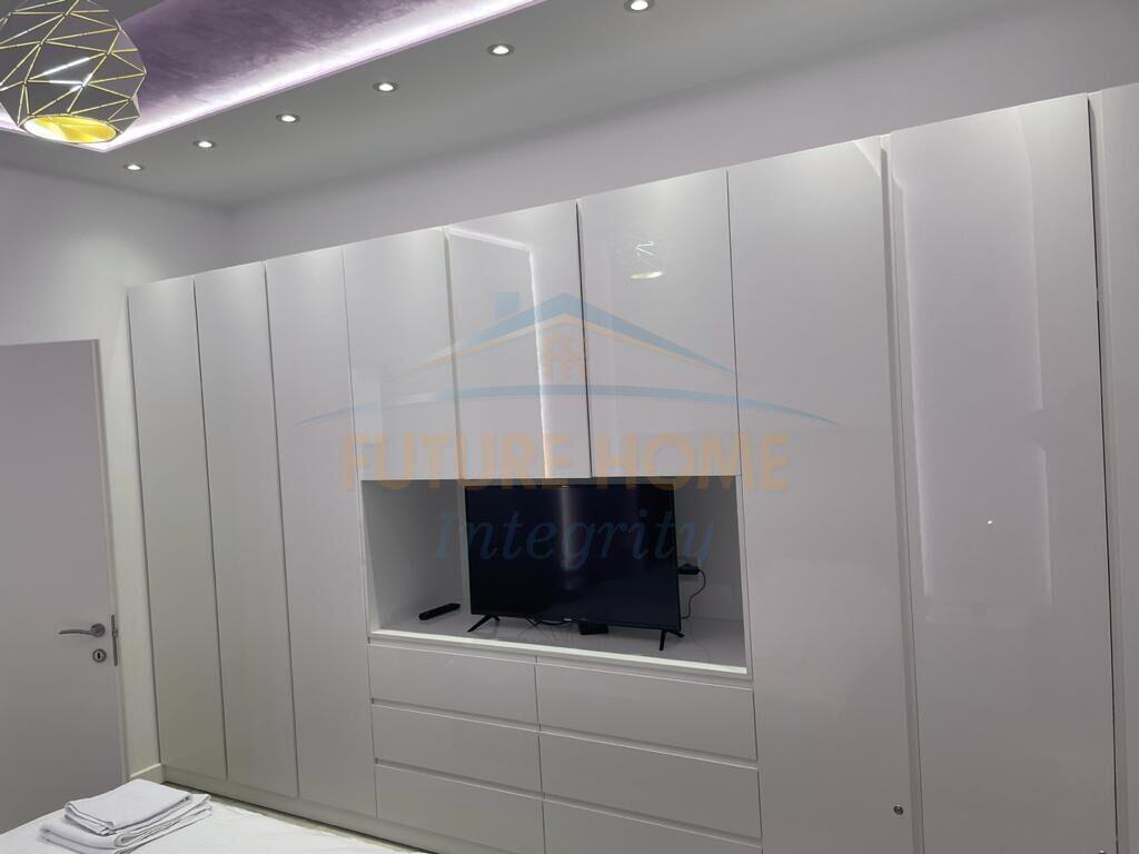 Qera, Apartament 1+1, Shallvaret, Tiranë.