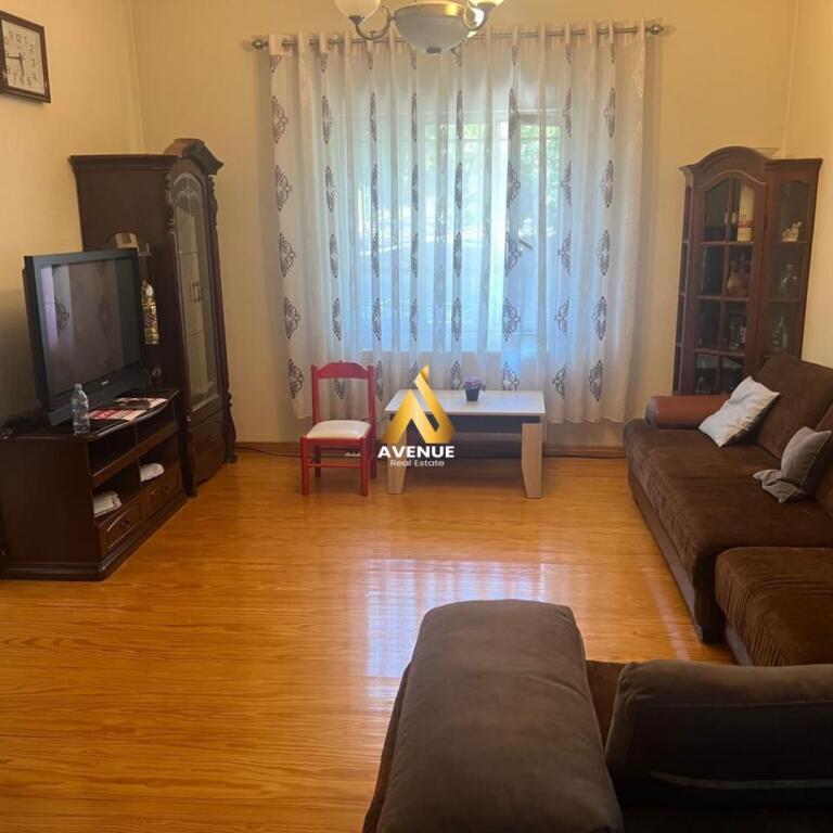 🏡 SHTEPI ME QIRA – LAPRAKE, RR. GJERGJ LEGISI, TIRANE  
