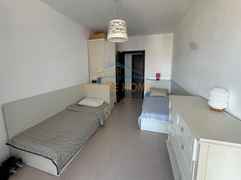 Qera, Apartament 2+1+2,Kompleksi Kika 1, Komuna e Parisit, Tirane.