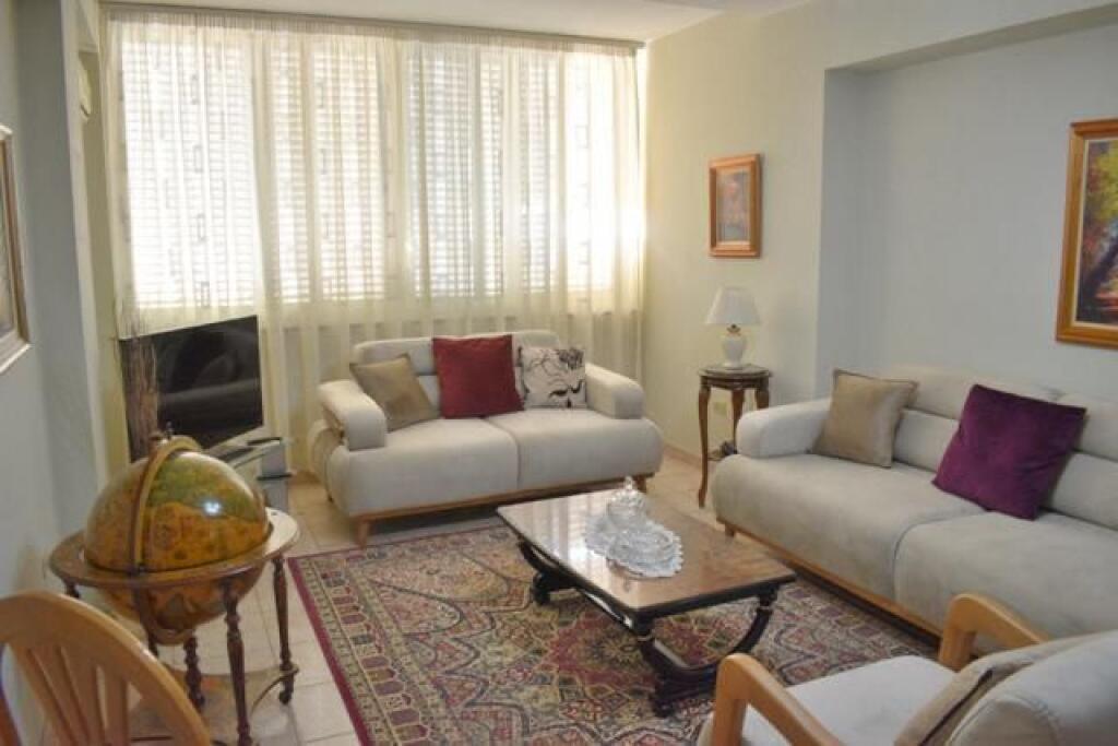 Rent, Willson Square, Apartment 2+1