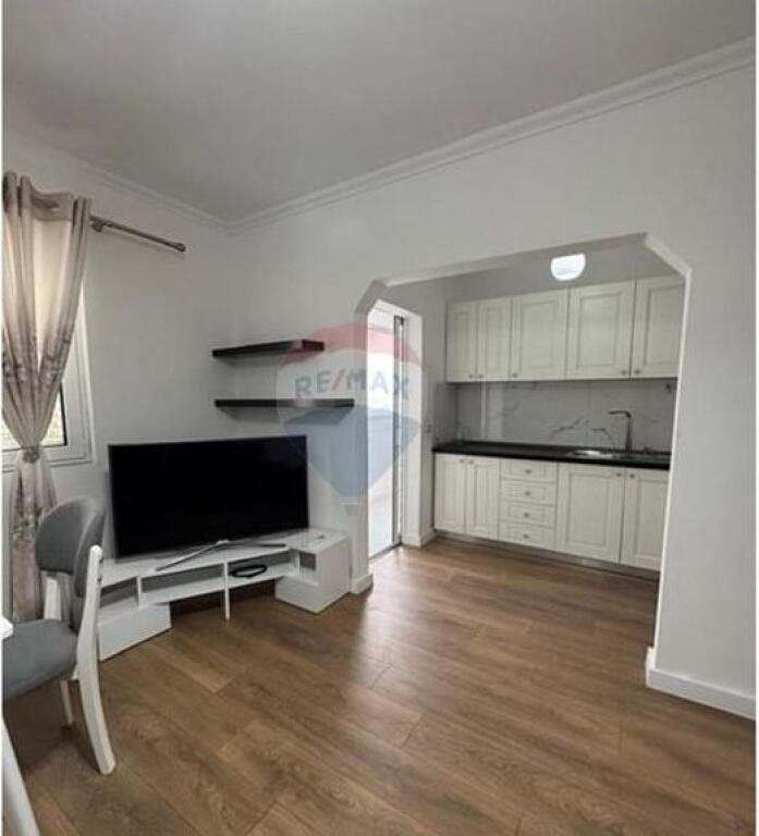 Shitet Apartament 2+1 tek Oxhaku (530571010-1)