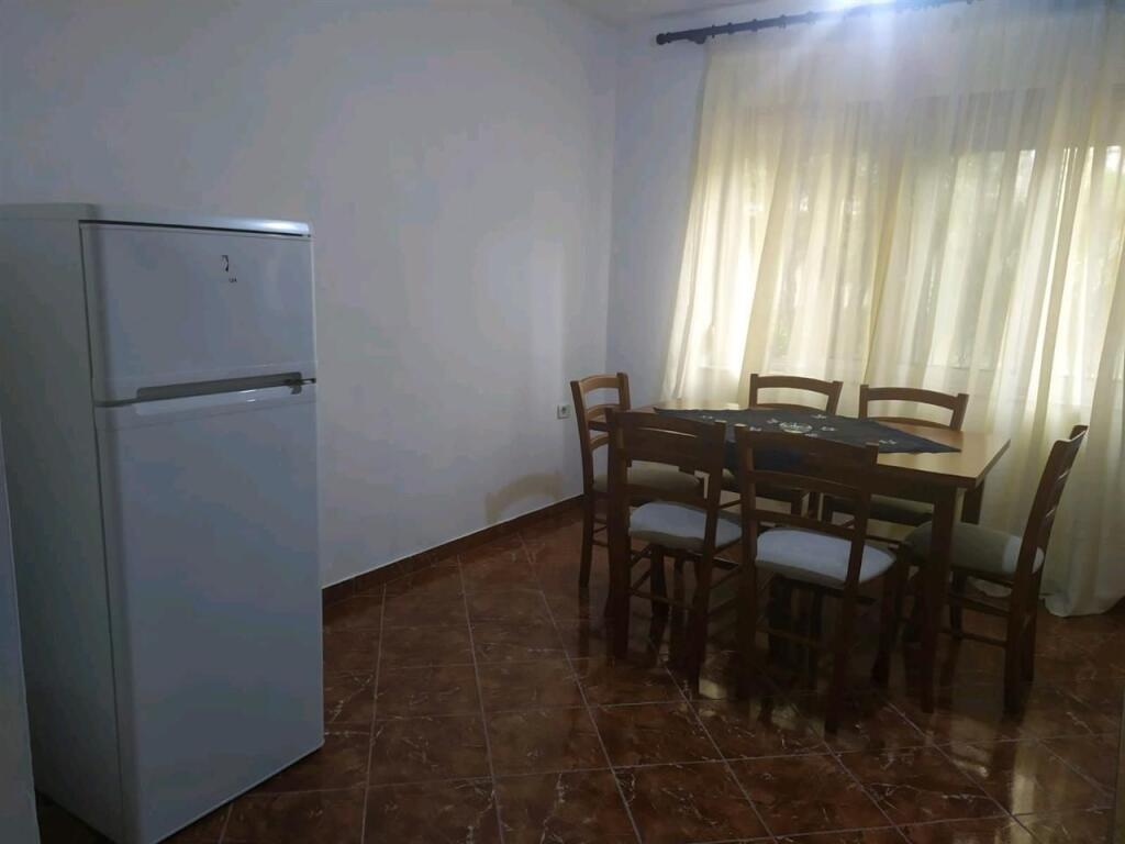 APARTAMENT ME QERA 2+1 BLLOK 55.000 LEKE