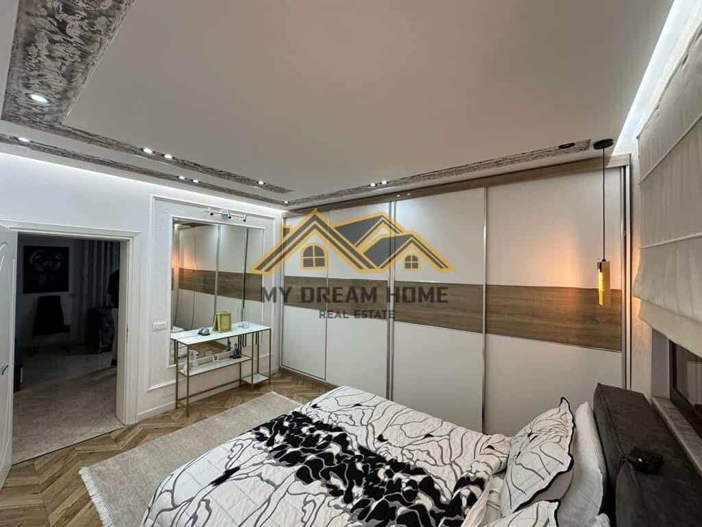 SHITET SUPER APARTAMENT 3+1+2 TEK ZJARREFIKSES, DURRES!