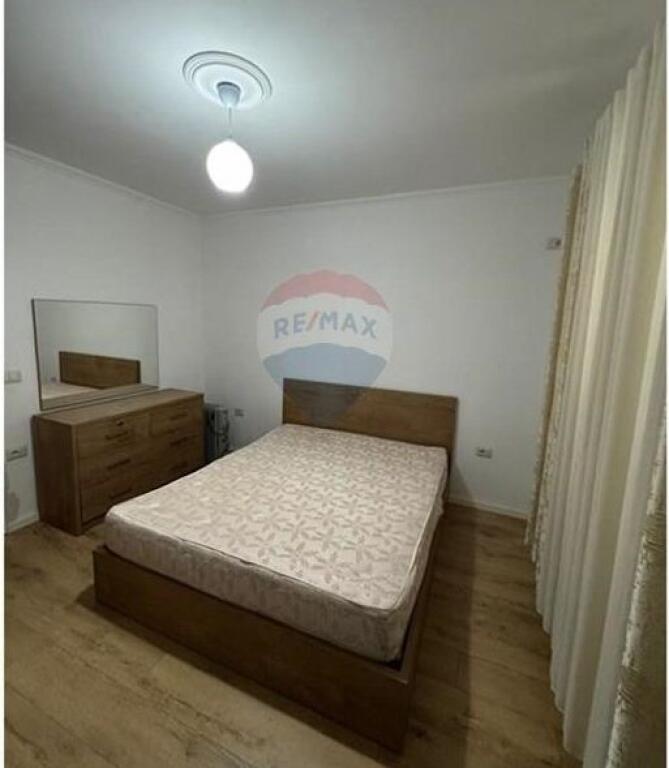 Shitet Apartament 2+1 tek Oxhaku (530571010-1)