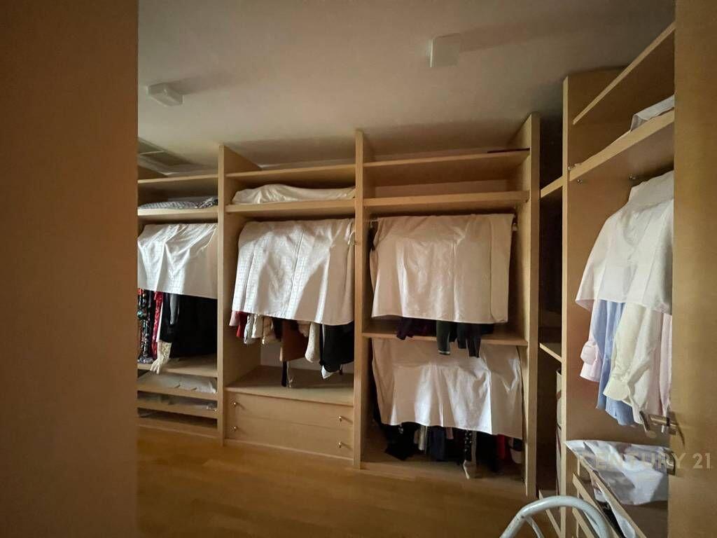 Penthouse panoramik 565 m2 ne Mbikalimin e Komunes se Parisit