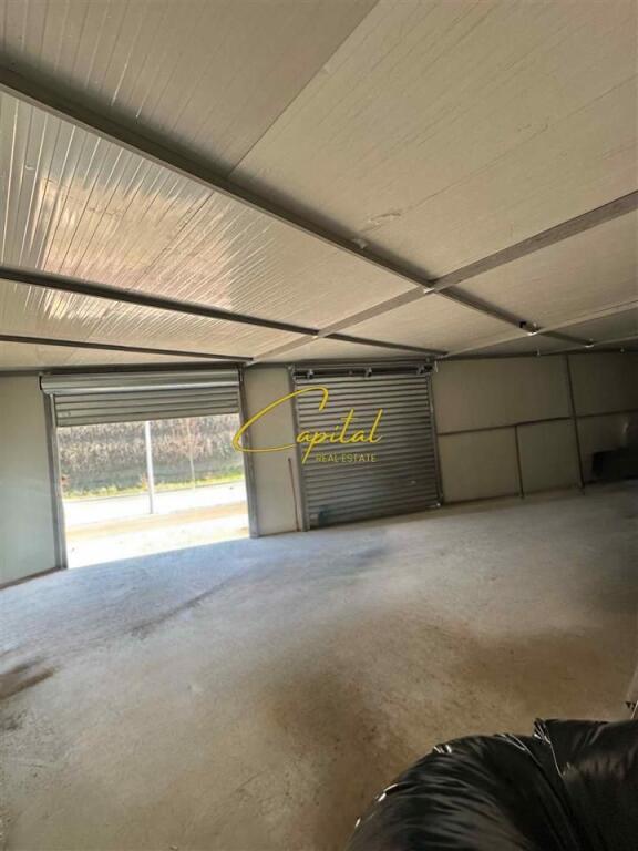 MAGAZZINO IN AFFITTO 60 M2 EX PIAZZALE AQUILA 400 EURO