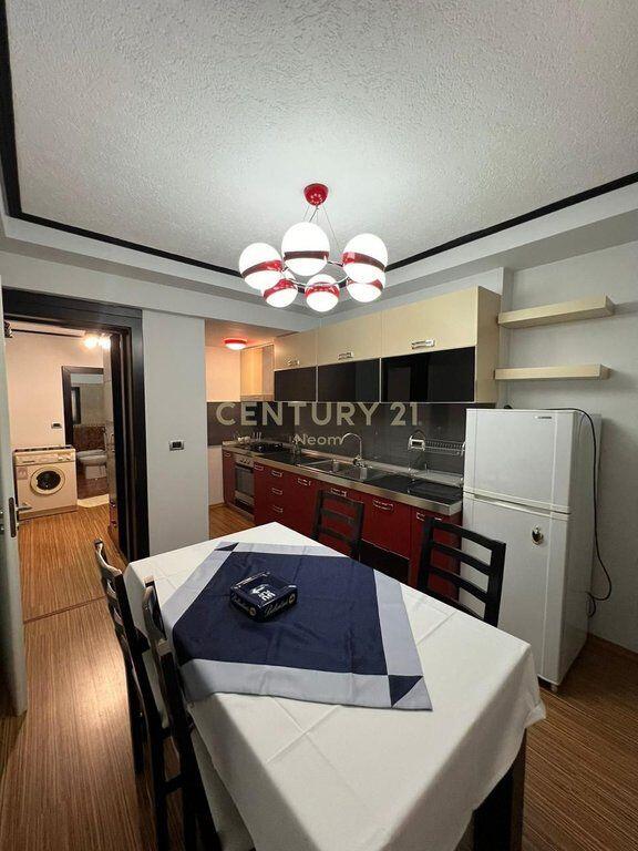 JEPET ME QIRA APARTAMENT 1+1 NE BLLOK!