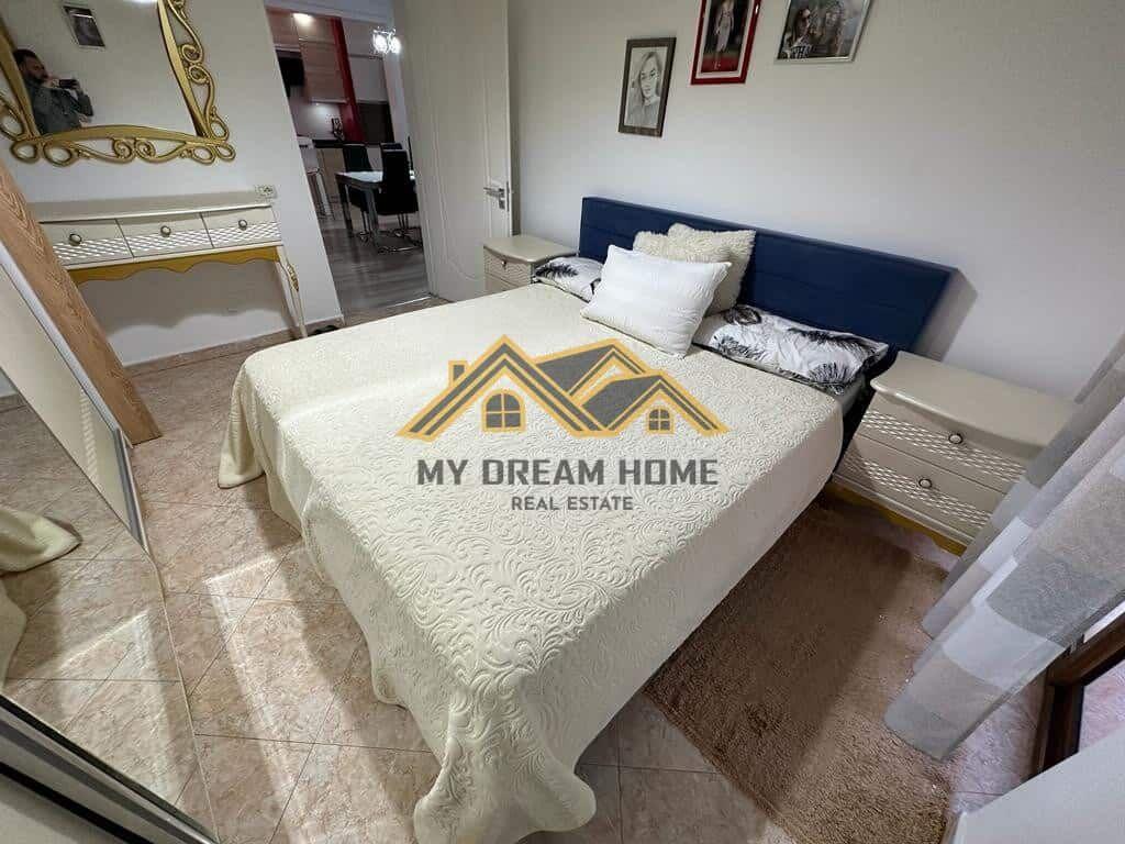 SHITET SUPER APARTAMENT 3+1+2 TEK ZJARREFIKSES, DURRES!