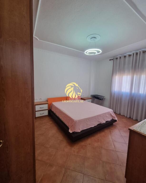 🏡 APARTAMENT ME QIRA – RR. MYSLYM SHYRI