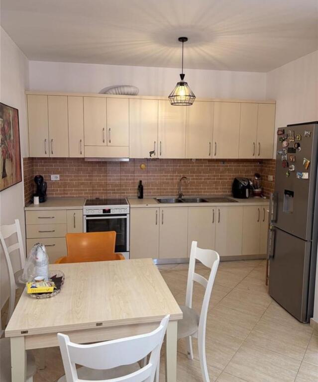 APPARTAMENTO IN AFFITTO 2+1 YZBERISHT 60.000 LEKE