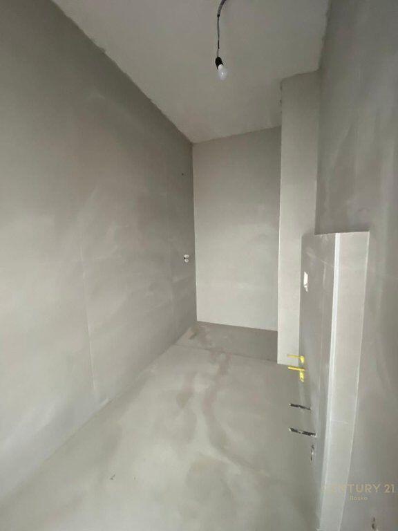 Apartment 3+1+2+Veranda for sale near the Land Registry