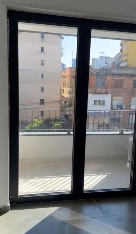 Affittasi appartamento 1+1 per uffici vicino alla stazione ferroviaria