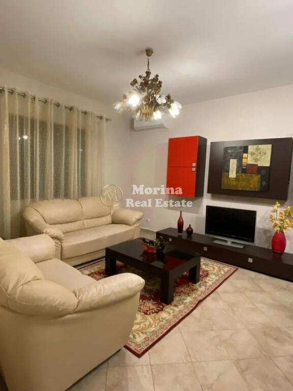 Affitto | Casa privata 1 + 1 | 5 Maji | 380 €/mese