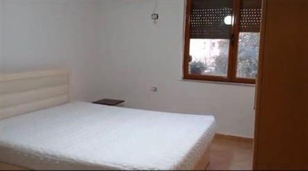 SHITET APARTAMENT 1+1 RRUGA ELBASANIT 125.000 EURO