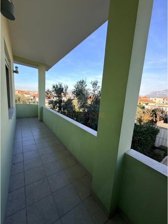 Qera, Vilë 2-Katëshe, Rruga Halil Malaj,Don Bosko , Tiranë.