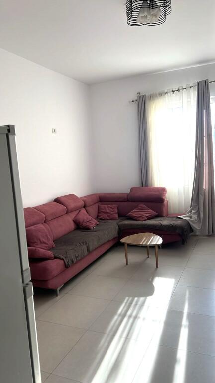 📍 Jepet me Qera Super Hyrje Private  Poshtë Spitalit Amerikan 2