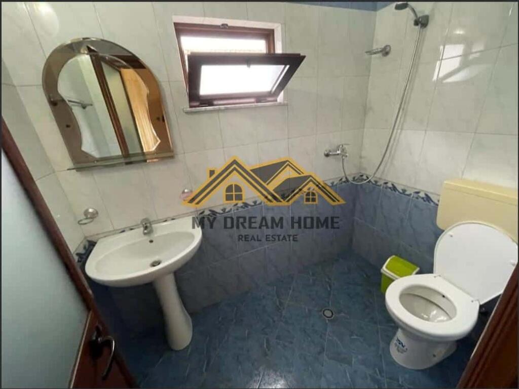 SHITET VILE 3 KATSHE TEK BLLOKU I VILAVE LAGJIA 18!