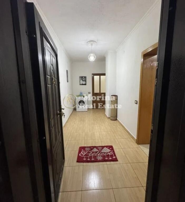 Qera, Vile Private ,Xhamlliku 2+1, 450 Euro/Muaj