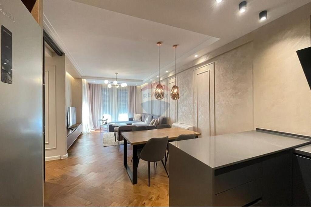 Apartment - For Rent - Zogu I Zi, Tirana