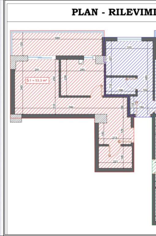 Shitet apartament 1+1 te Komuna e Parisit