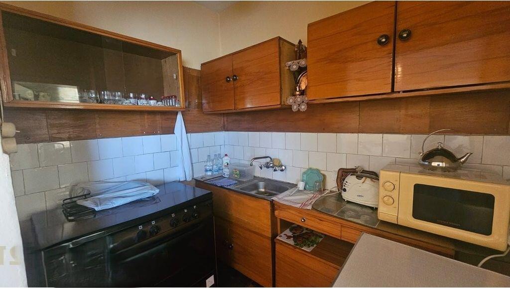 SHITET APARTAMENT 3+1 PRANE ISH PROFARMES 133,000 €