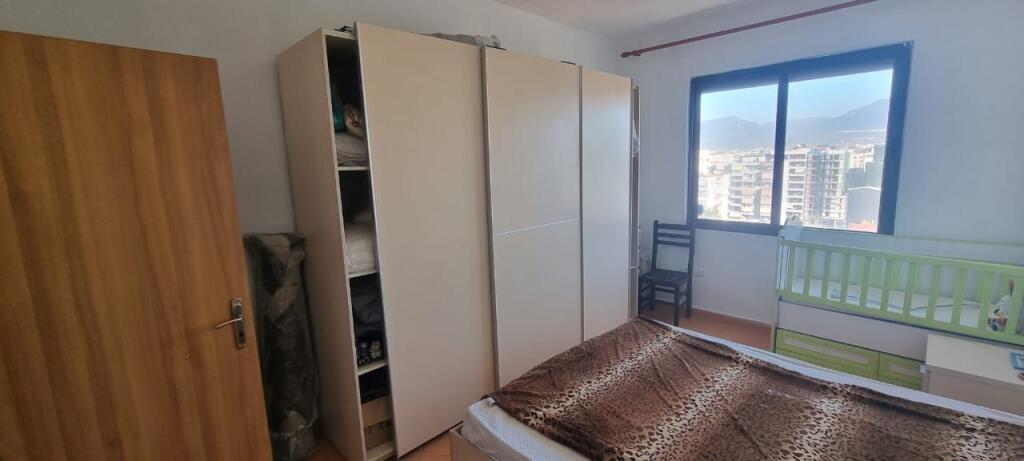 Apartament 1+1 me qira ne Yzberisht