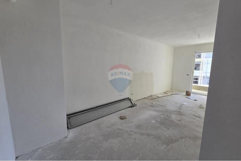 Apartment 2+1+2 for sale Univers City !