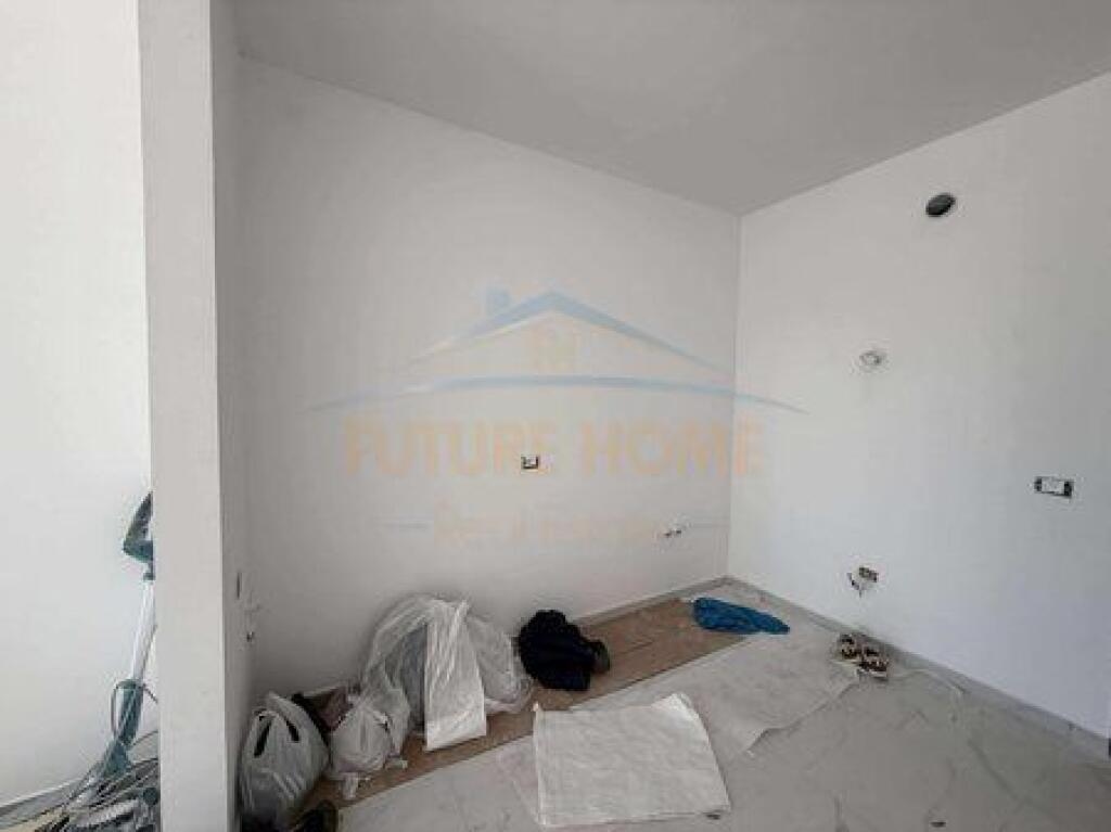 Shitet Apartament 1+1 , Eagle Residence, Dogana, Tirane