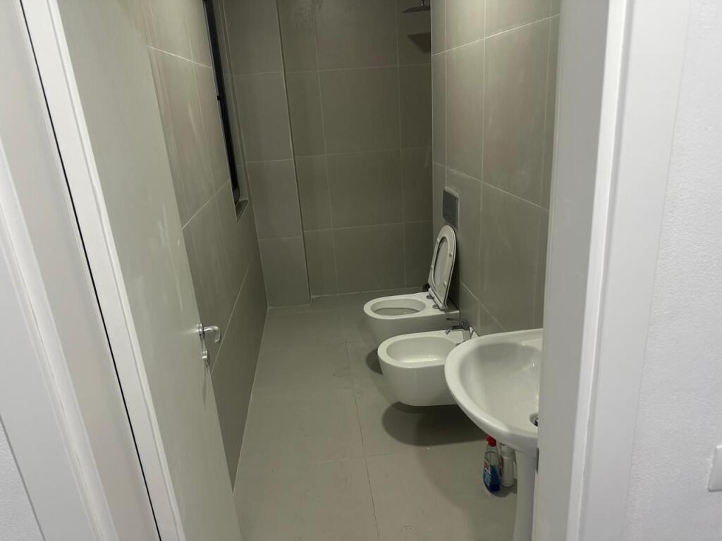 Qera, Apartament 1+1, Unaza e Re, Tiranë.