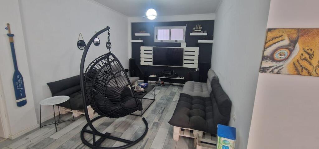 Shitet shtepi private ne qender te Tiranes