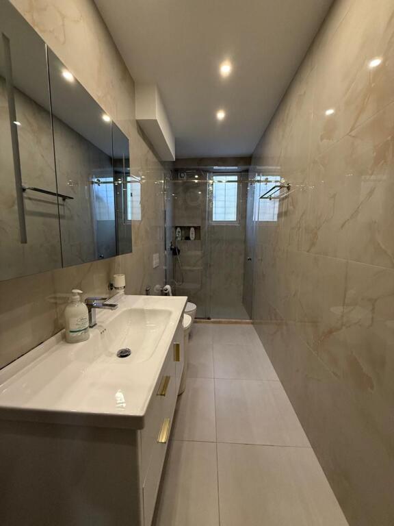 Jepet Me Qera Apartament 2+1+1 Ballkon