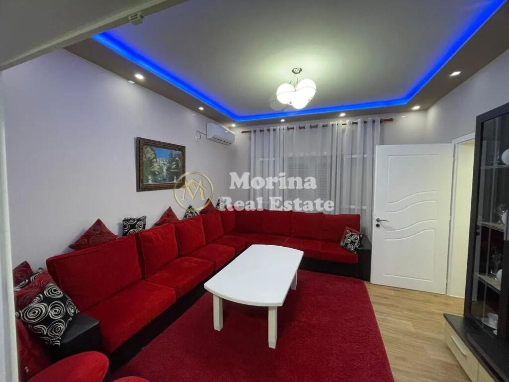 Qera | Shtëpi private 2 + 1 | Rruga 5 Maji | 450 €/muaj