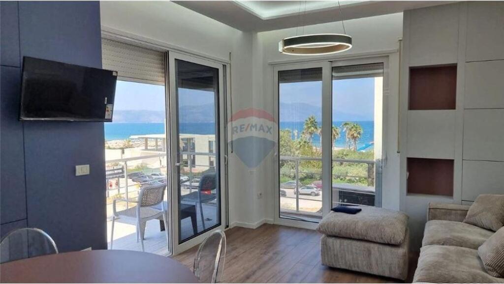 Apartament 1+1 me pamje nga Deti