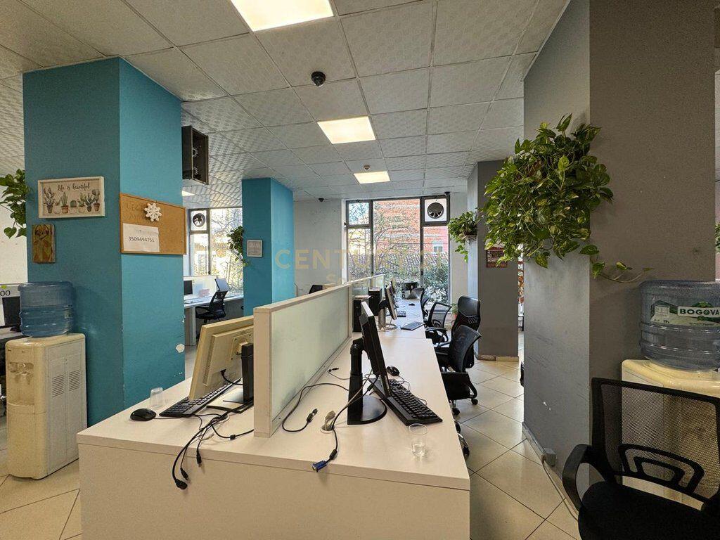 BUSINESS PREMISES FOR RENT AT MYSLYM SHYRI!