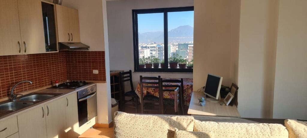 Apartament 1+1 me qira ne Yzberisht