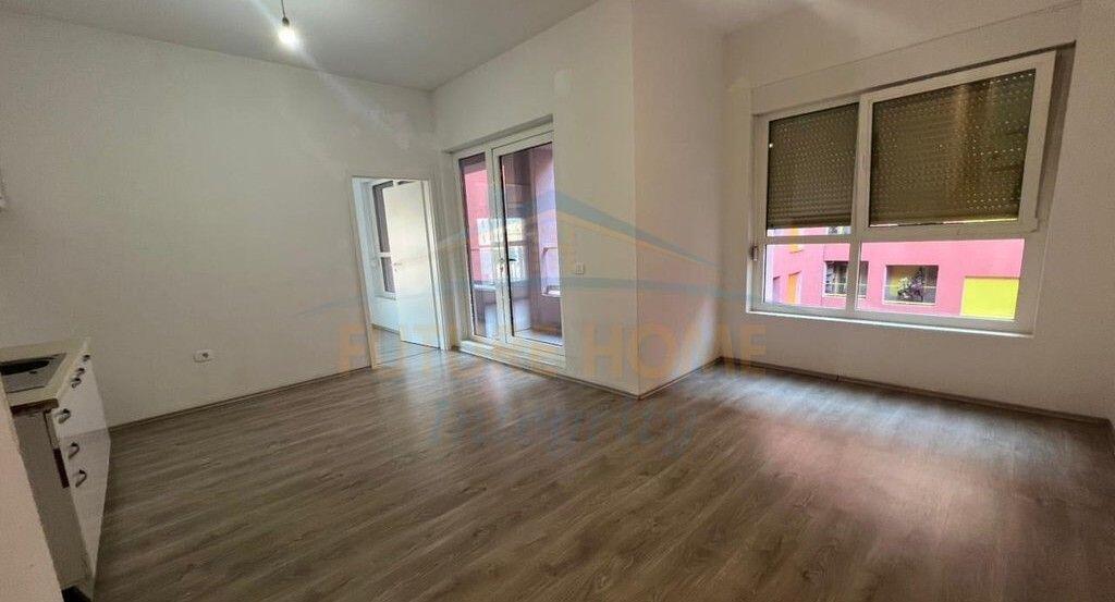 Shitet, Apartament 1+1, Kompleksi Mangalem, Tirana.