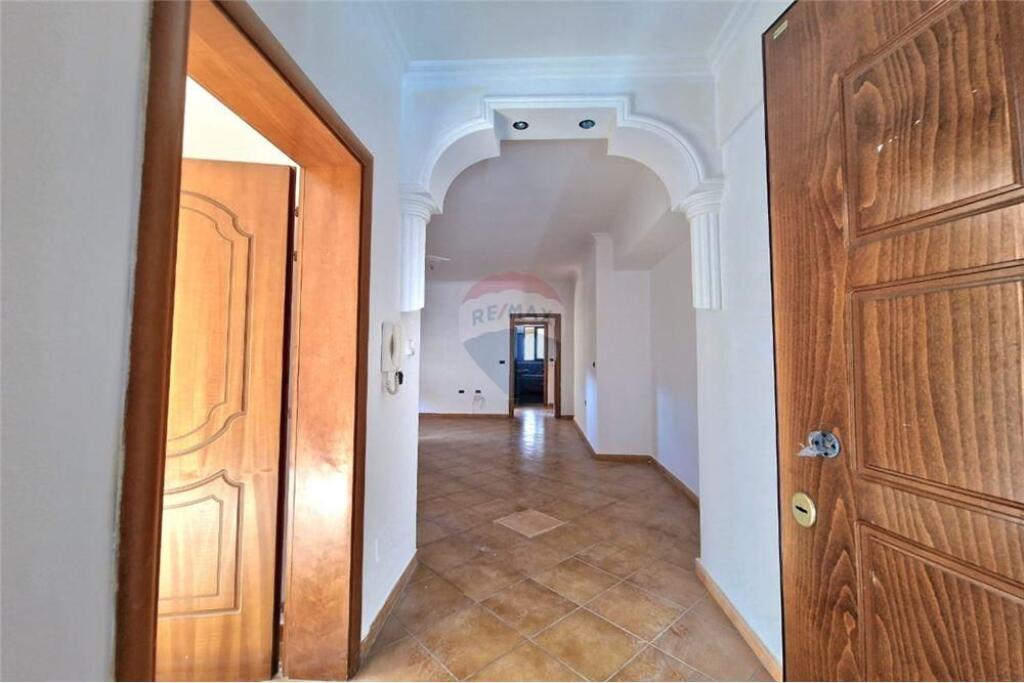 SUPER OCCASIONE nel Cuore di Valona!