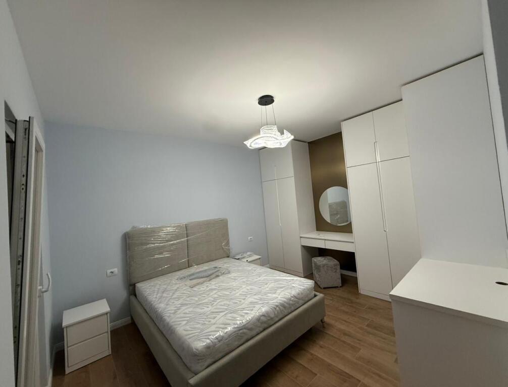 APARTMENT 1+1 FOR RENT ZOGU I ZI 700 EURO