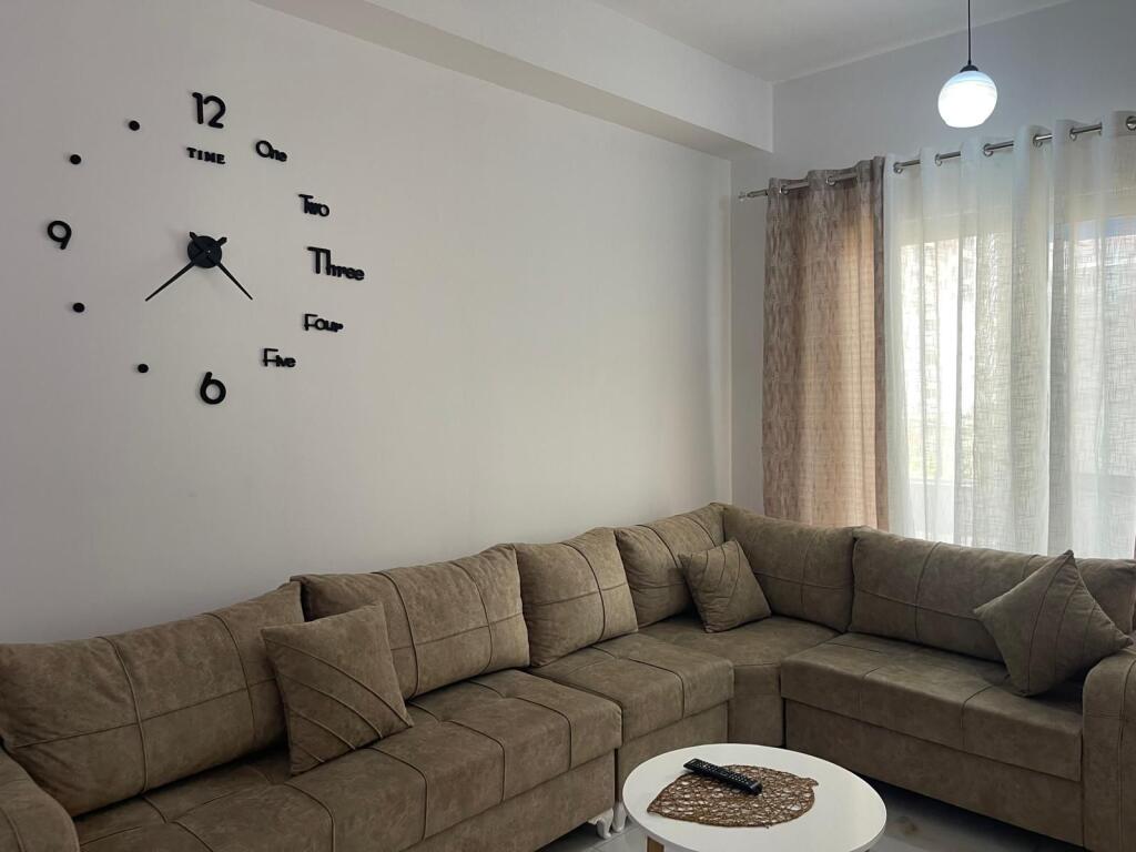 2+1 Apartment for Rent near Hotel Marinaj, Unaza e Re!
