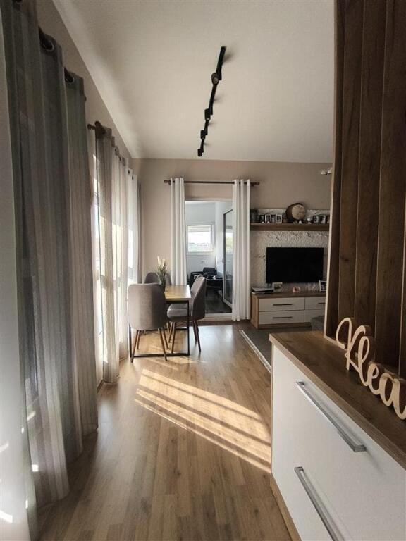 Appartamento in Vendita 2+1+Posto Auto a Ali Demi (ID B120756) Tirana