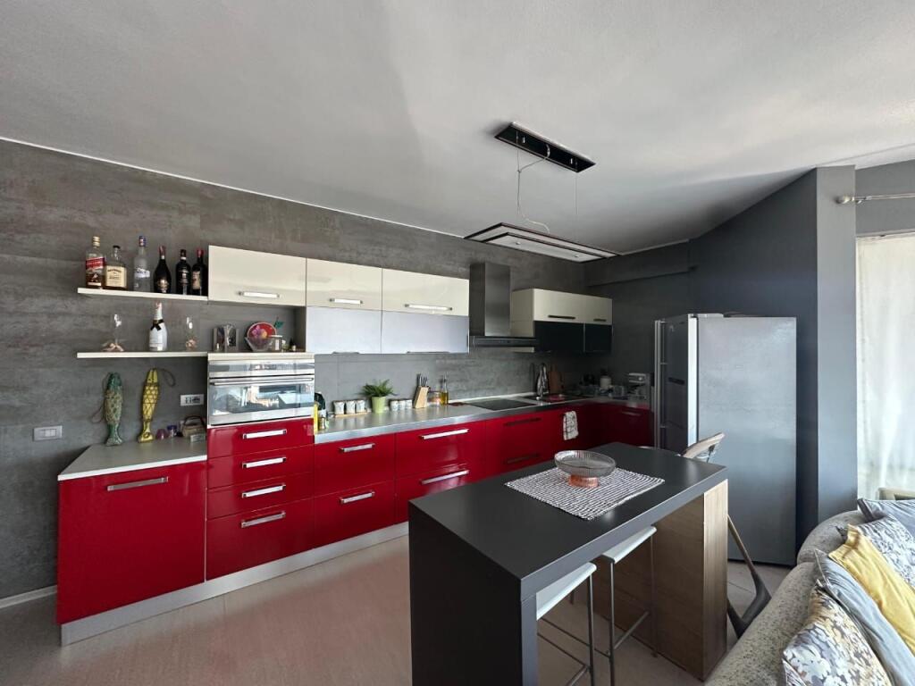 🏙️ APARTAMENT 2+1 ME QIRA – KIKA 1