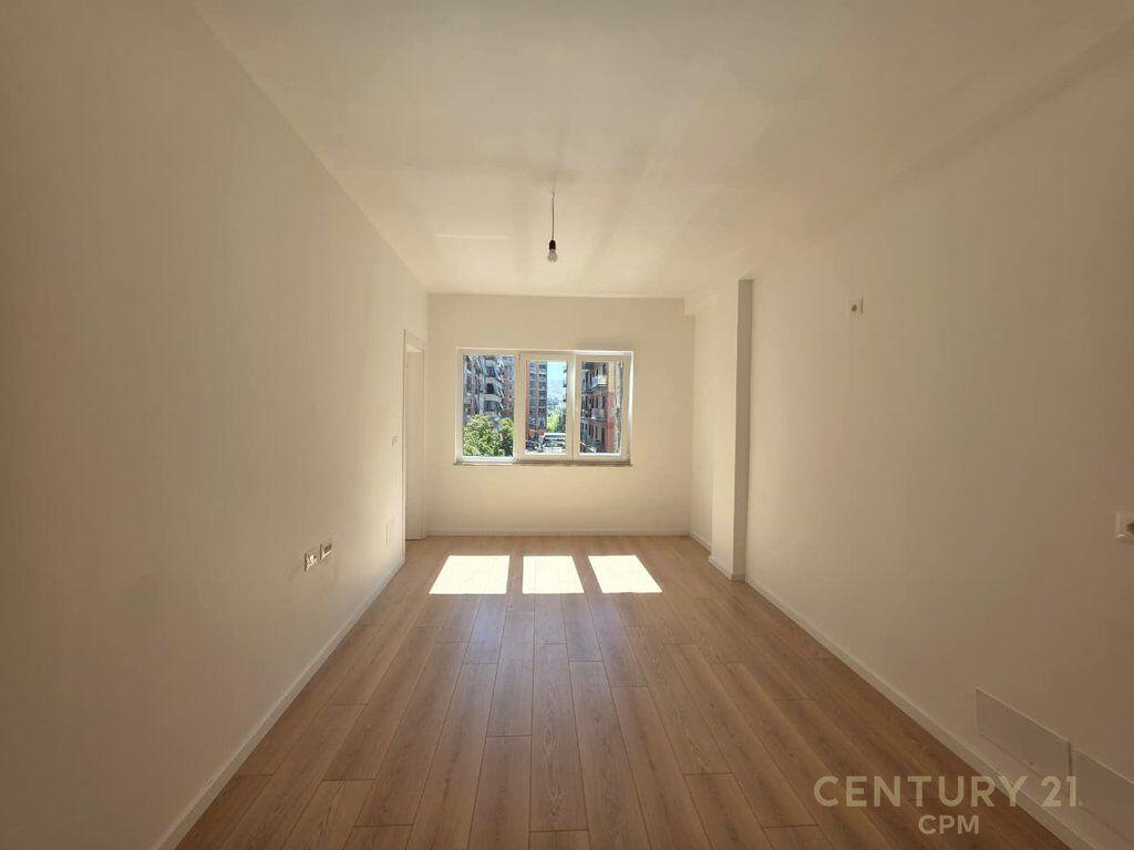 Shitet Apartament 1+1 – Rr. Margarita Tutulani (pranë Rrugës së Kosovarëve)