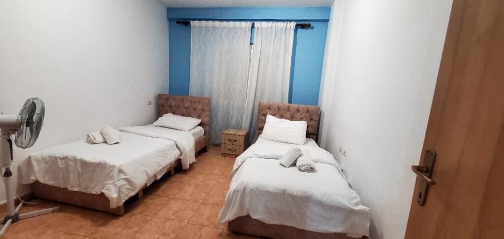 apartament per qira 3+1+2+ballkon Fresk
