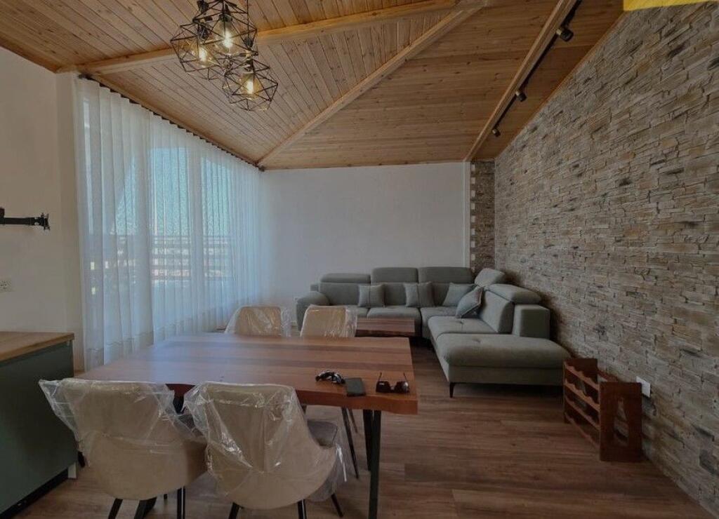 Affitto, Duplex 2+1+Posto Auto, Shkoze, Tirana.