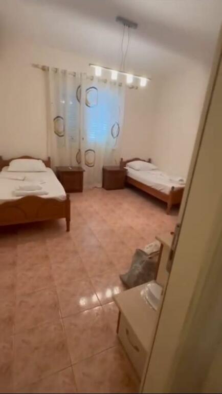 Super ap 3+1+2 tek shkolla baletit